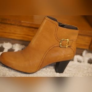 Distressed Clark Boots